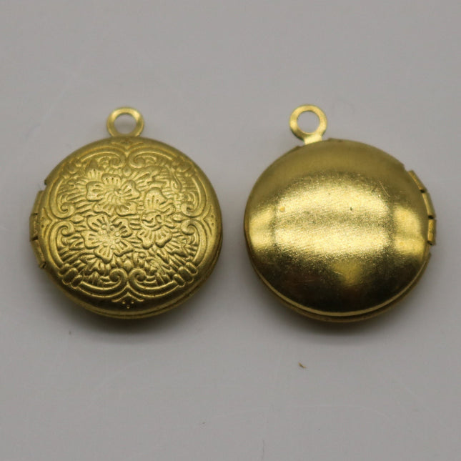 Raw BRASS Filigree Locket Round Pendant Charm Dangle - 15x19mm - Brass Locket Pendant Charm - D44
