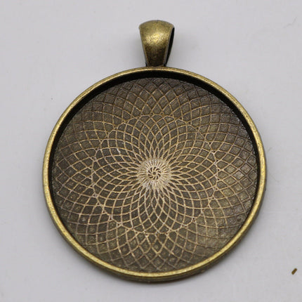 5 pcs Round Antique Brass Bezel - for 35mm app. 1-3/8 inch  - Circle Pendant Blank Bezel . for Cabochon Cameo Pendants, Photo Jewelry, Post