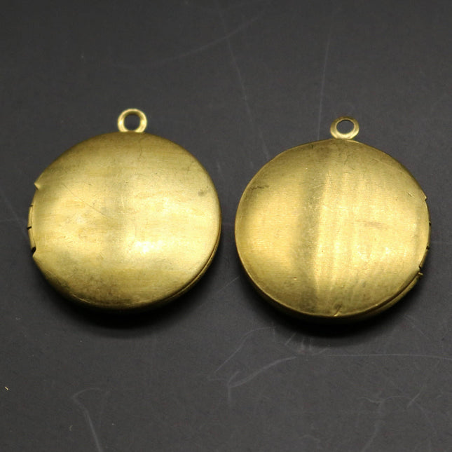 Raw BRASS Filigree Locket PLAIN ROUNd Pendant Charm Dangle - 20x23mm - Brass Locket Pendant Charm - D10