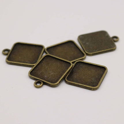 50 Pcs of SQUARE Antique Brass Bezel - for 15mmX15mm GLASS Magnifying Domes Cabochon - Pendant Blank Bezel . for Cabochon, Photo Jewelry