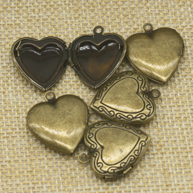 5 pcs Antique Brass Heart Filigree Locket Pendant Charm - 20mm x 20mm - Brass Locket Pendant Charm - A3