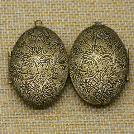 5 pcs Antique BRASS Filigree Locket Oval BIG Flower Patten Pendant Charm - 28x42mm - Brass Locket Pendant - B9