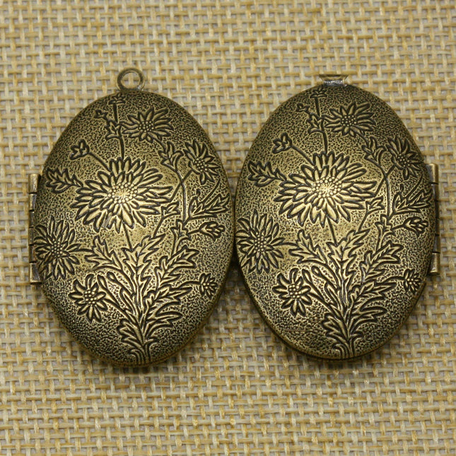 5 pcs Antique BRASS Filigree Locket Oval BIG Flower Patten Pendant Charm - 28x42mm - Brass Locket Pendant - B9