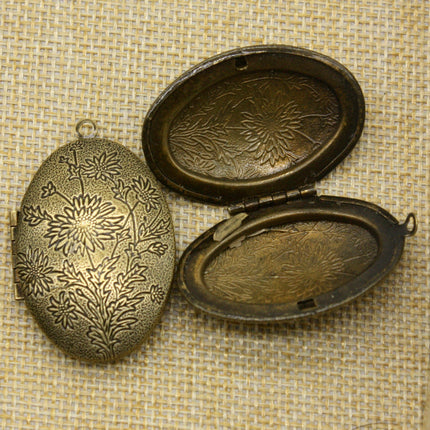 5 pcs Antique BRASS Filigree Locket Oval BIG Flower Patten Pendant Charm - 28x42mm - Brass Locket Pendant - B9