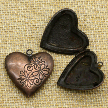 5 pcs Antique COPPER Heart Locket Pendant Charm - 26x26mm 7mm thickness - A18