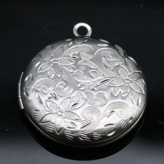 1/5/10/25 pcs STAINLESS STEEL Filigree Round Flower High Quality Locket Pendant Charm - 27x31mm 7mm thickness