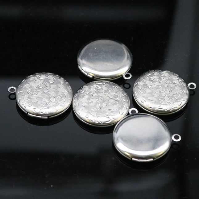 1/5/10/25 pcs STAINLESS STEEL Filigree Round Flower High Quality Locket Pendant Charm - 27x31mm 7mm thickness