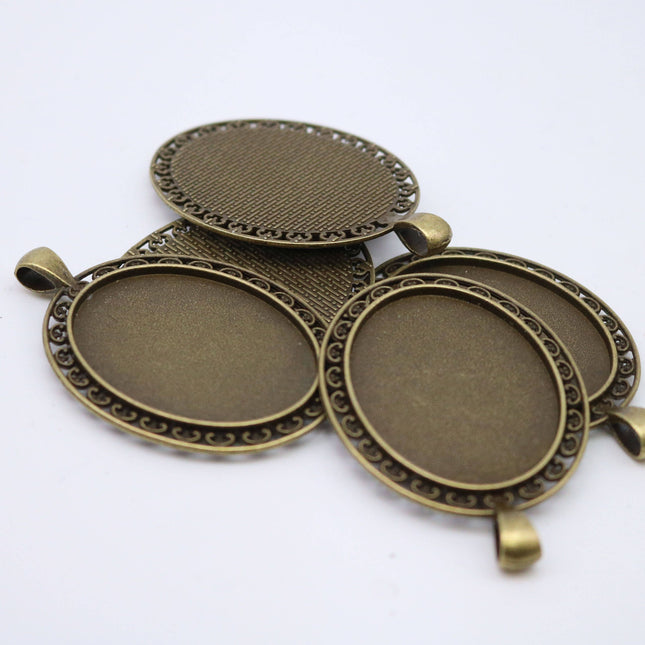 50 pcs Oval Antique Brass Bezel - for 30x40mm - Oval Pendant Blank Bezel for Cabochon Cameo Pendants, Photo Jewelry - T154