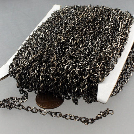New Sale Price 50 ft of Gunmetal Plated Twist Hammered Fashion Curb Chain - 5.2x3.8mm 22G Unsordered Link- 5238CU
