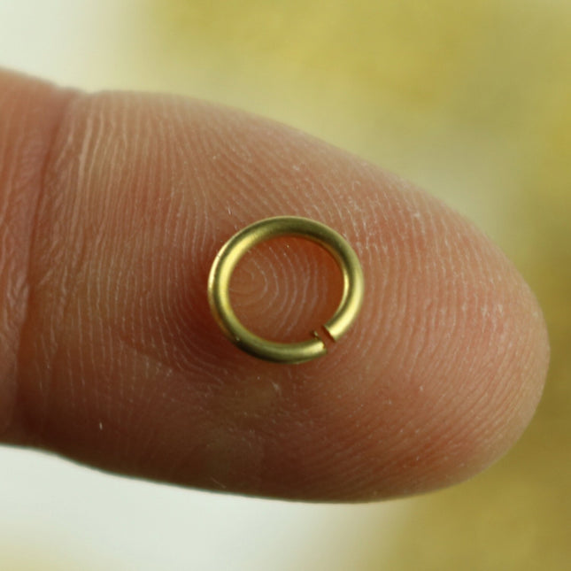 100 RAW Brass Bronze Jump Rings Jumprings - 7mm 18G (1.0mm) 18 Gauge - Clean Edge Cut Saw Cut Jumprings
