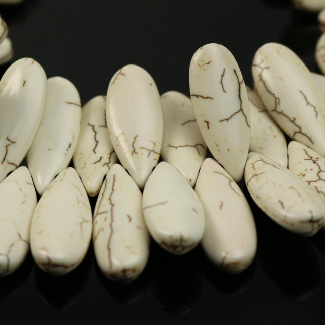 20pcs Howlite Turquoise IVORY Teardrop Briolette Drop - 25x11mm 5.5mm thickness