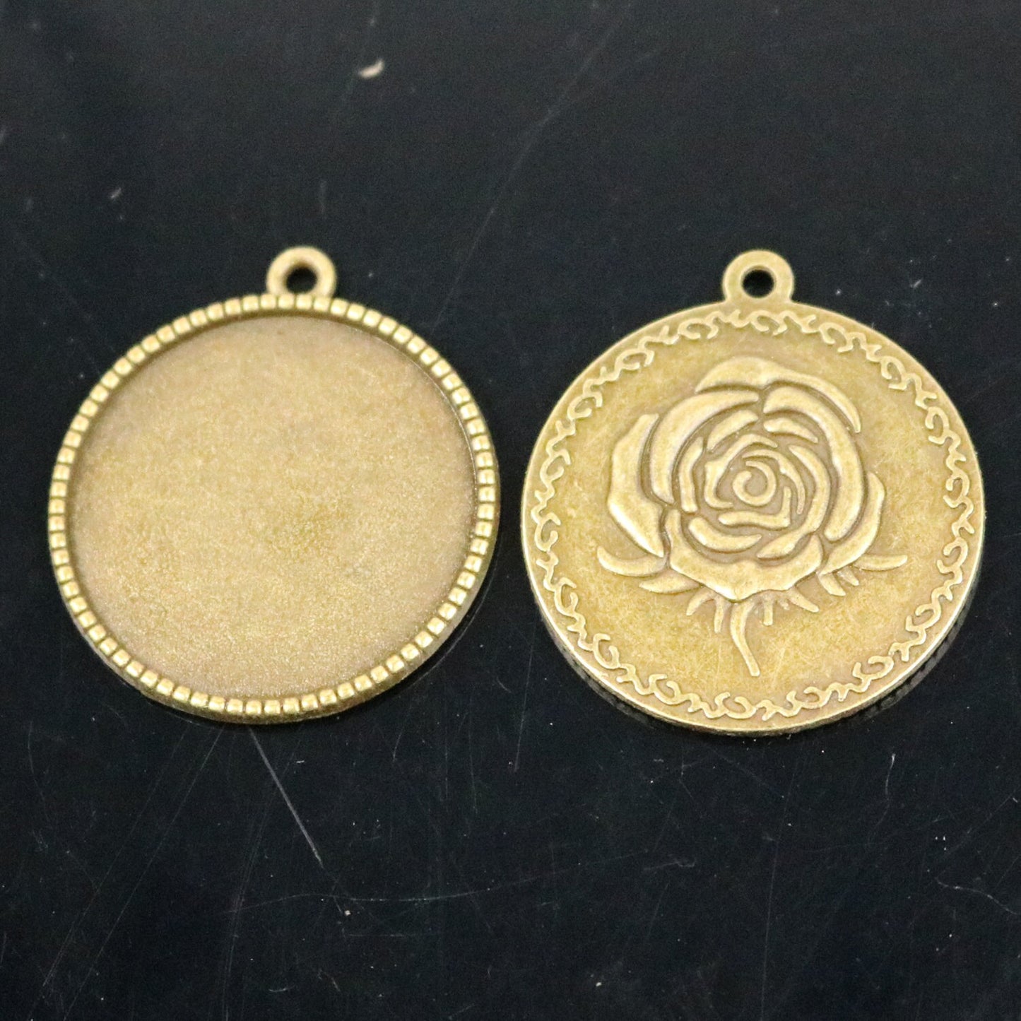 Pendant ROSE Bezels with GLASS Magnifying Domes Cabochon - 5 sets 10 pcs  - 25mm 1(one) inch Antique Brass Bezel and Circle Glass Cabochon