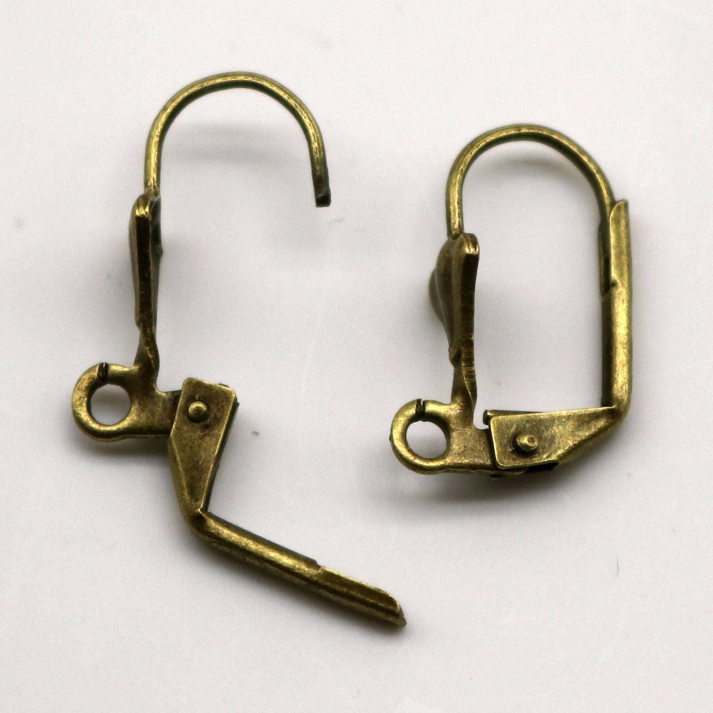 NEW 50 Antique Brass SHELL Up Leverback Earrings earwire - 19x14mm Brass Earring Lever Back - ELL14