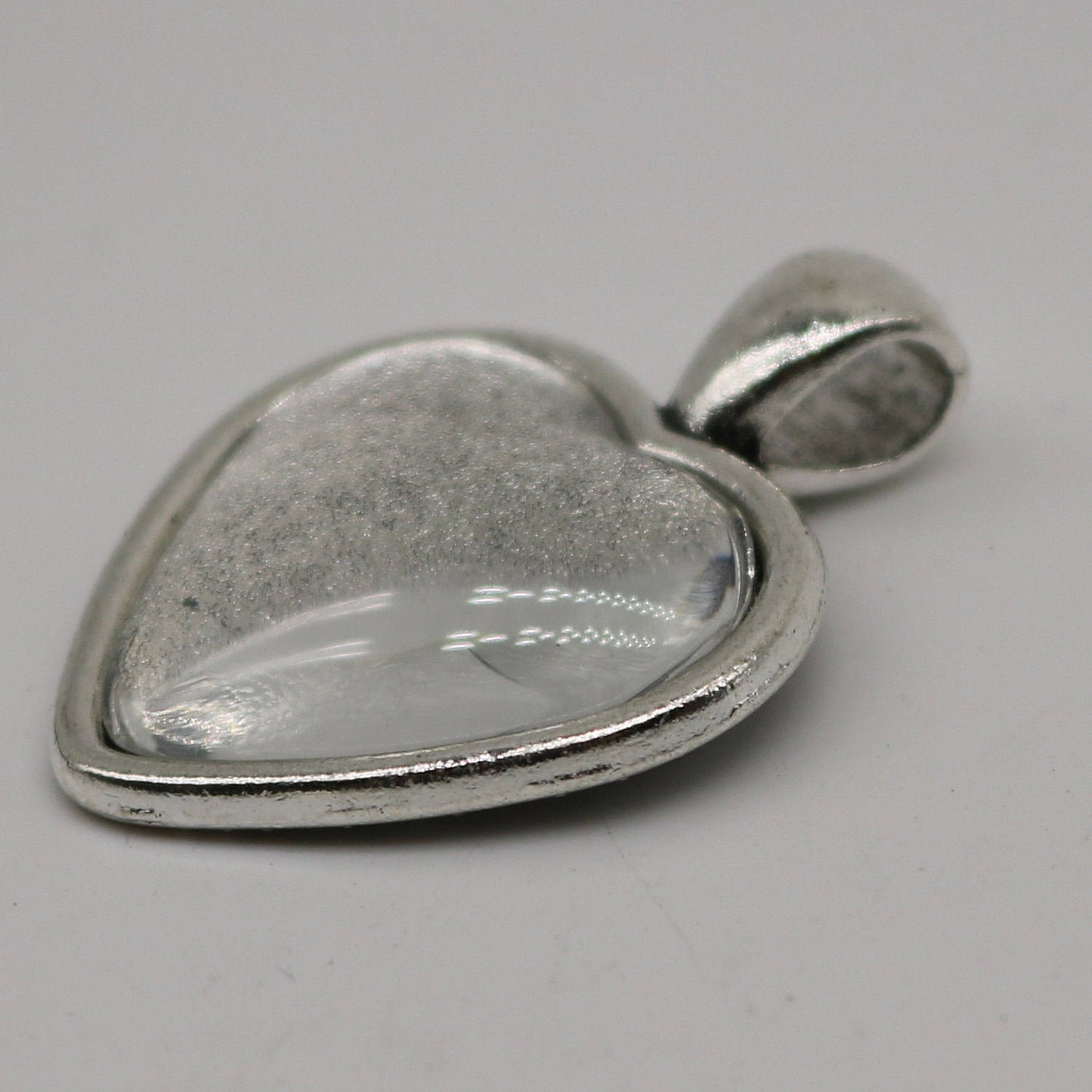 HEART Bezel with 20mm HEART GLASs Magnifying Domes Cabochon - 5 sets 10 pcs  - 33mmx24mm Antique Silver - KB12 We are USA Seller