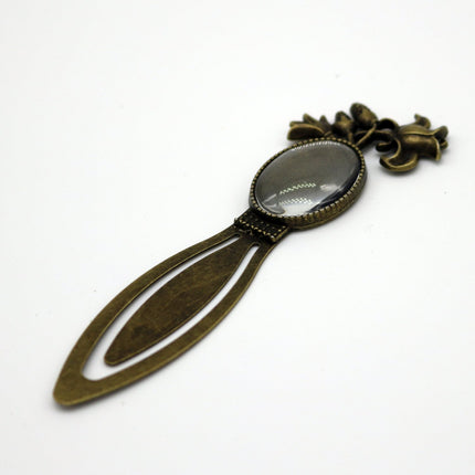 Bookmark with 18x25mm GLASS Magnifying Domes Cabochon - 5 sets 10 pcs  - 99mmx33mm Antique Brass - S011