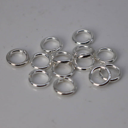 200 pcs of 5mm Jump Rings, Sterling Silver Plated Jump Rings Open 5mmx1.0mm 18 Gauge 18G  Link Connector Open Jump O Ring - 10x5mm