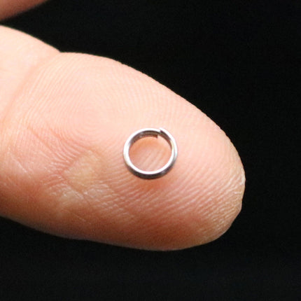 4.5mm Stainless Steel Split Rings - Surgical Steel - 100 pcs - 4.5mm x 0.5mm - about 3/16" x 24G