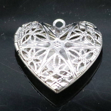 1/5/10/25 pcs STAINLESS STEEL Filigree Heart Locket Pendant Charm - 26x26mm 1 inch 7mm thickness - Pendant Charm