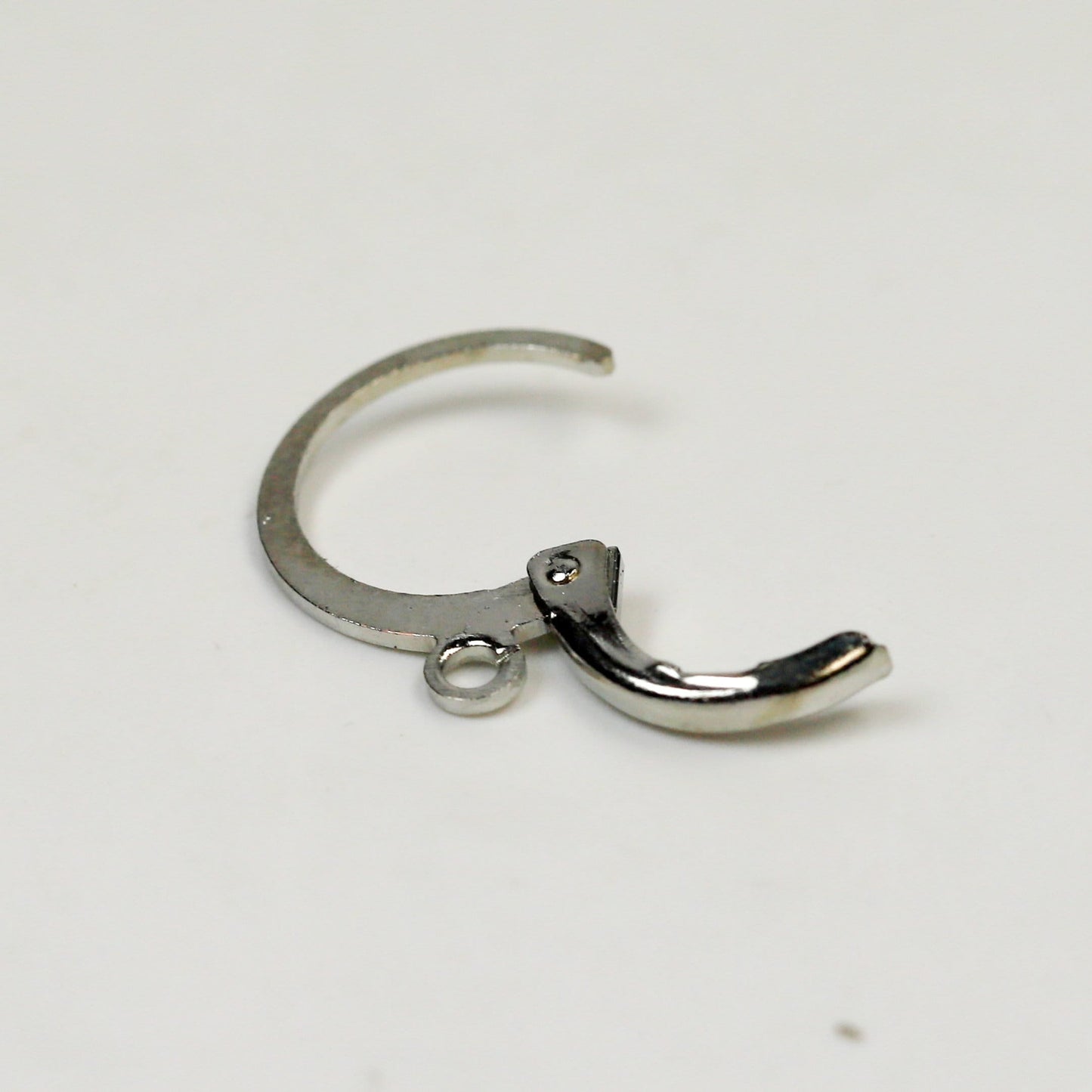 New 30 Rhodium Plated ROUND Leverback Earrings earwire - 12x9mm Brass Earring Lever Back  - ELR9