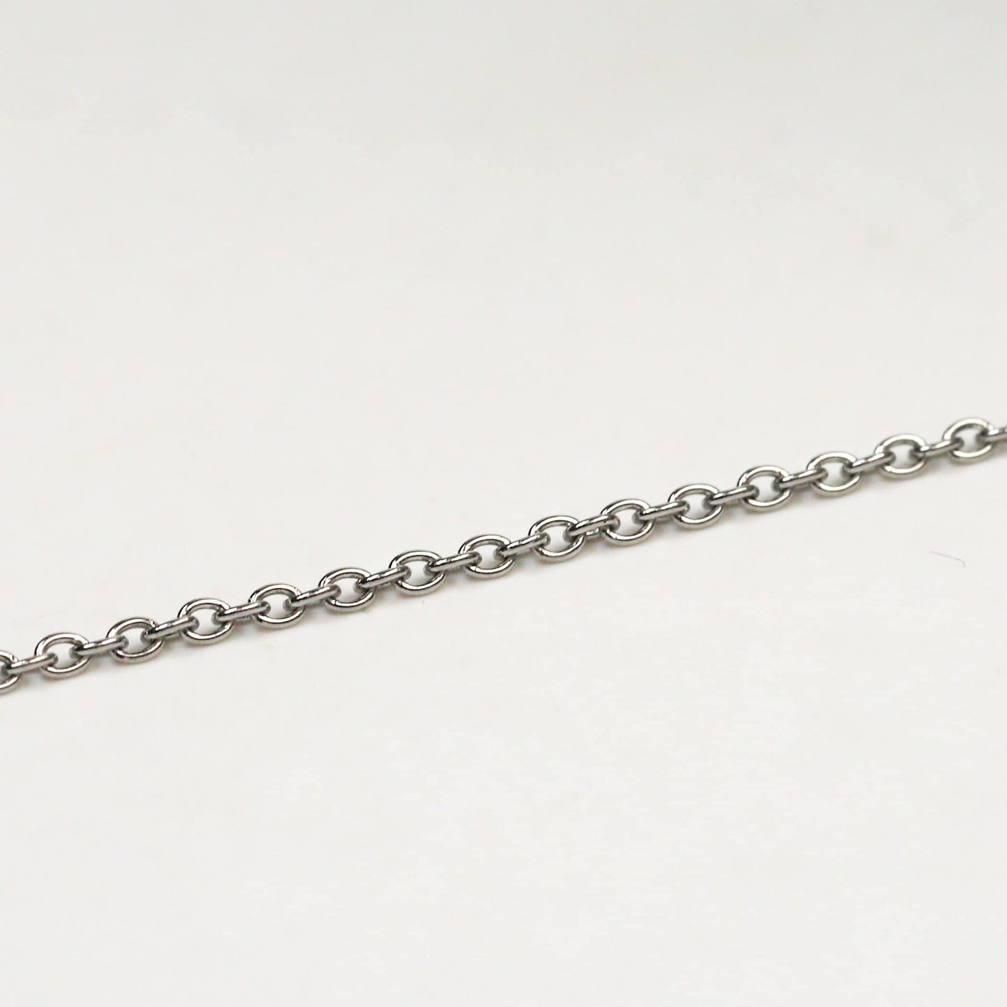 30 Ft of Stainless Steel chain bulk, Surgical Stainless Steel Small Soldered Sturdy cable chain - 2.8x1.9mm SOLDERED Link