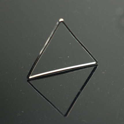 100 pcs Sterling Silver Plated Triangle Links - 29mm x 1.0mm thickness -  Linking Connector Closed Jump Rings