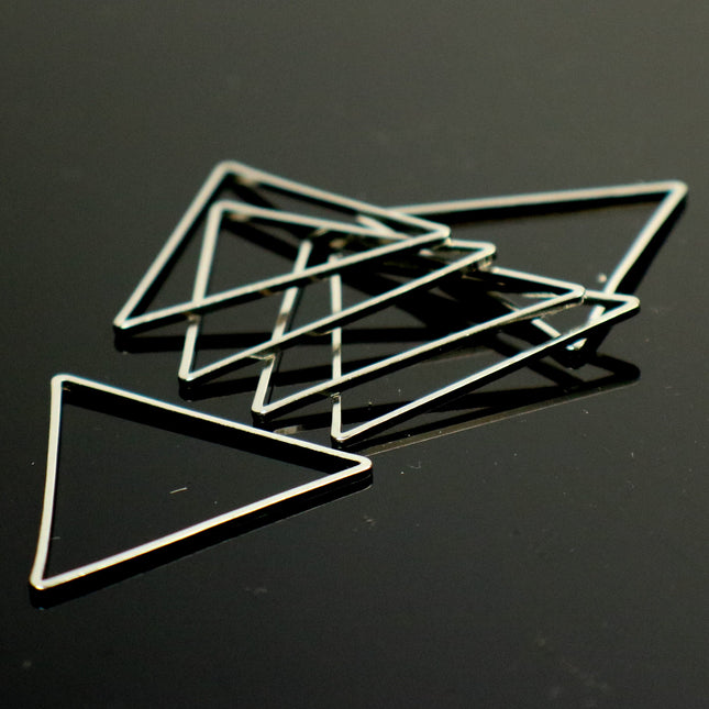 15 pcs Antique Silver Rhodium Plated Triangle Links - 29mm x 1.0mm thickness -  Linking Connector Closed Jump Rings - from California USA