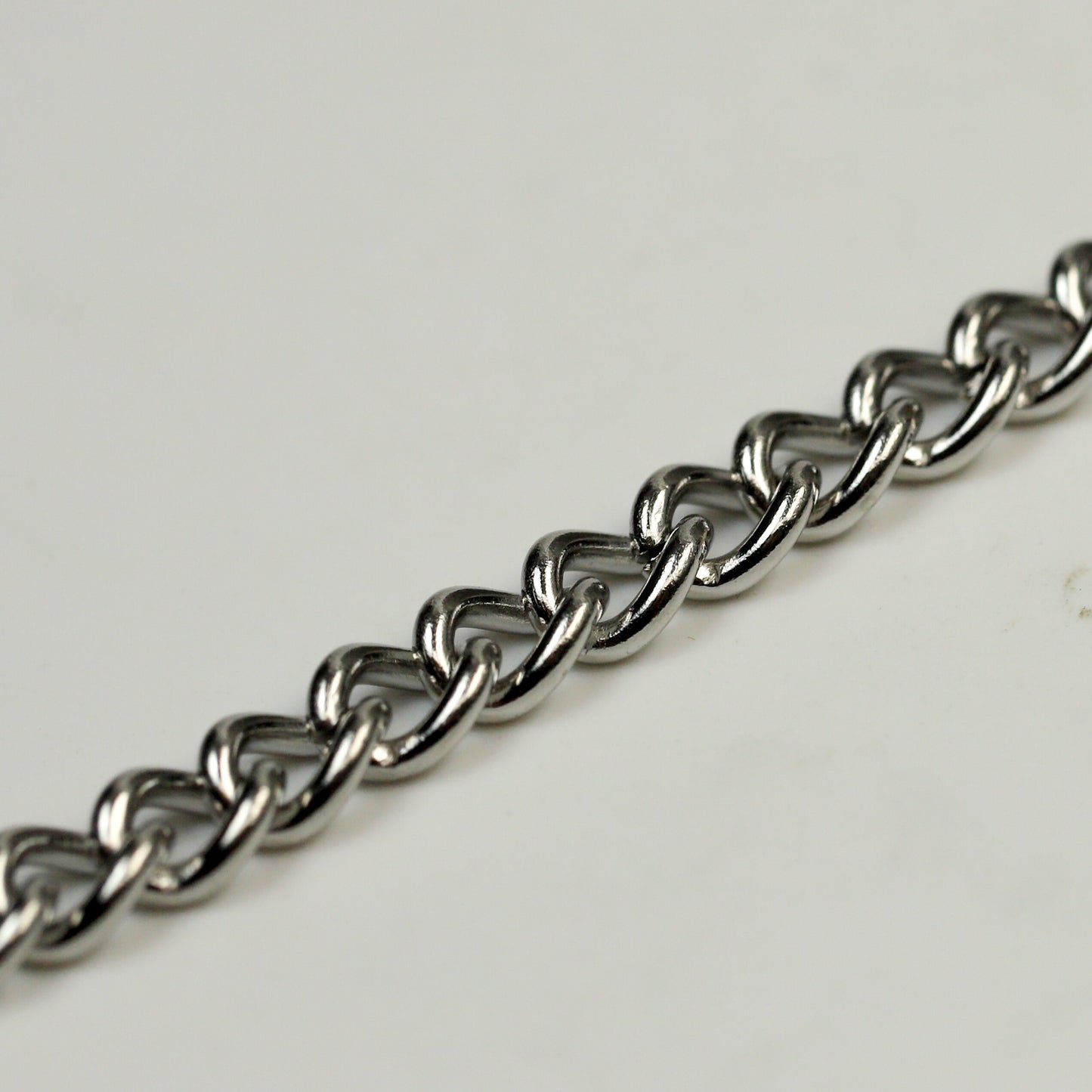 30 Ft of Stainless Steel 16 Gauge Curb Chain bulk, CHUNKY Curb Chain Necklace Bracelet Link - 4.7mm width 1.2mm 16G 16 Guage