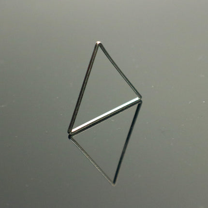15 pcs Antique Silver Rhodium Plated Triangle Links - 29mm x 1.0mm thickness -  Linking Connector Closed Jump Rings