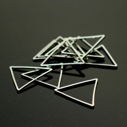20mm Triangle Link Brass Connectors Closed Loop Jump Rings - 20mm x 1.0mm thickness