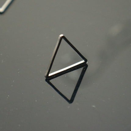 15mm Triangle Link Brass Connectors Closed Loop Jump Rings - 15mm x 1.0mm thickness