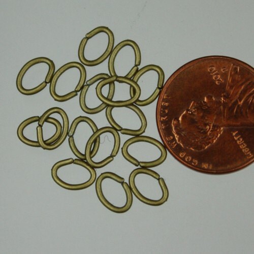 200 pcs of Antique Brass Plated Oval Jumpring - 7x5mm 19G - 9x7x5mm