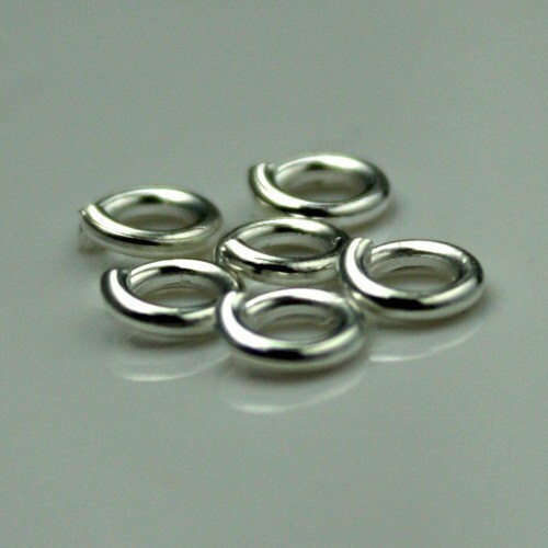 5mm Jump Rings, 200 pcs of Sterling Silver Plated Jump Rings / Jumprings - 5mm 18 gauge 1.0mm Link Connector Open Jump 10x5mm