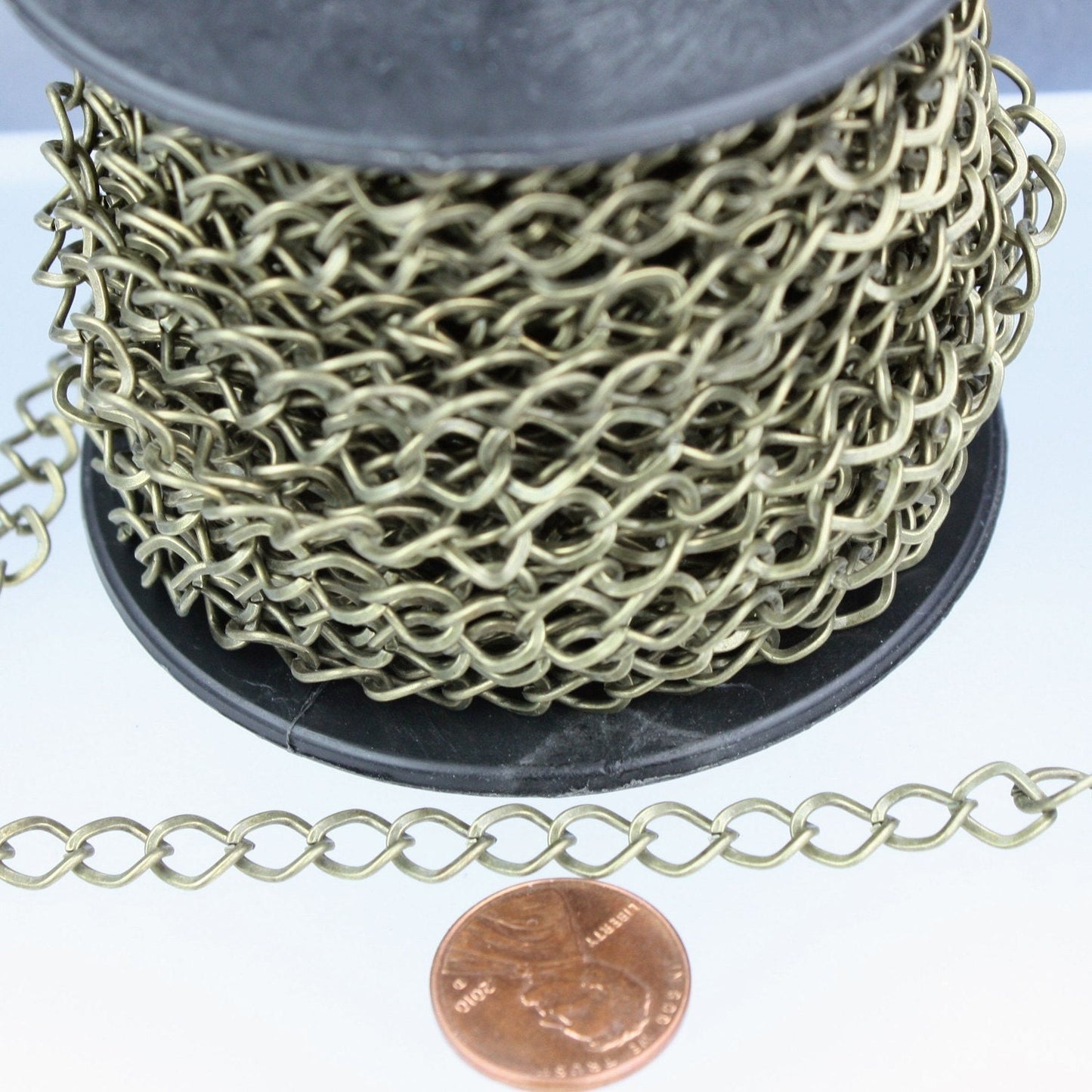 Antique Bronze Curb Chain Bulk,  10 ft of Antique Brass Big Hammered Curb Chain - 8.7x7.3mm Unsoldered - Necklace Bracelet - 8773CU