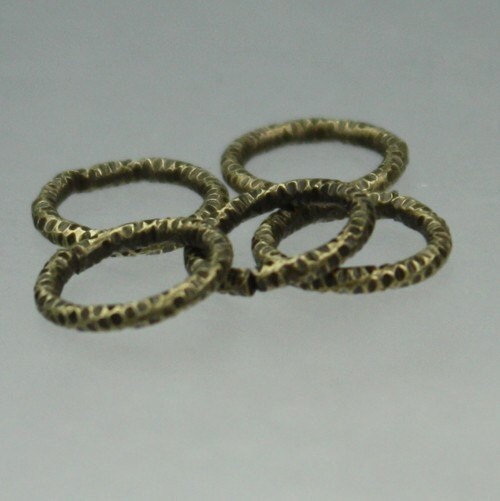 100 pcs of Antique Brass plated Textured jumpring - 9mm
