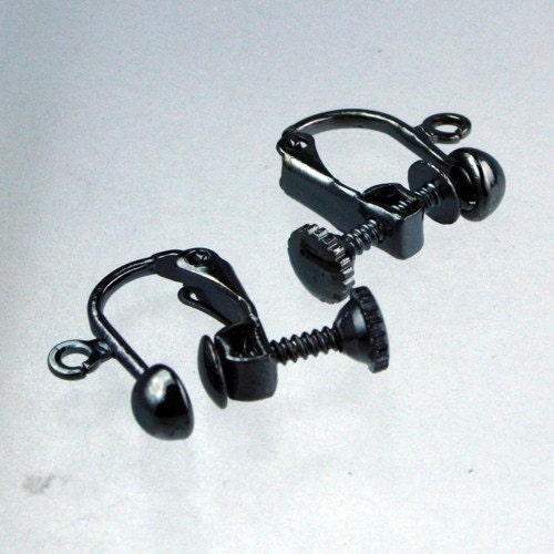 10 pcs of Gunmetal Finished on Brass Screw Back Earring Clips - 18x14mm