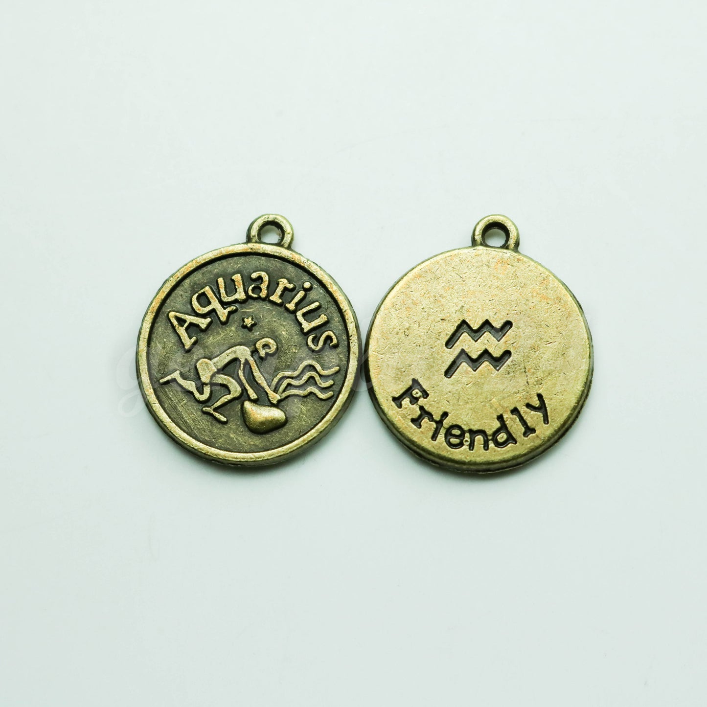 5 pcs of Zodiac Charm, Message Charm - Antique Brass - 28mm 3mm thickness 2.5mm Hole - Aquarius "Friendly" - January 20 - February 18