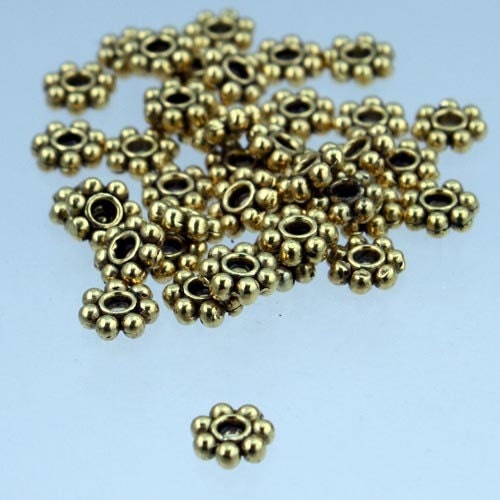 200 pcs - Antique Gold Finished Daisy Flower Spacer Beads - 5mm