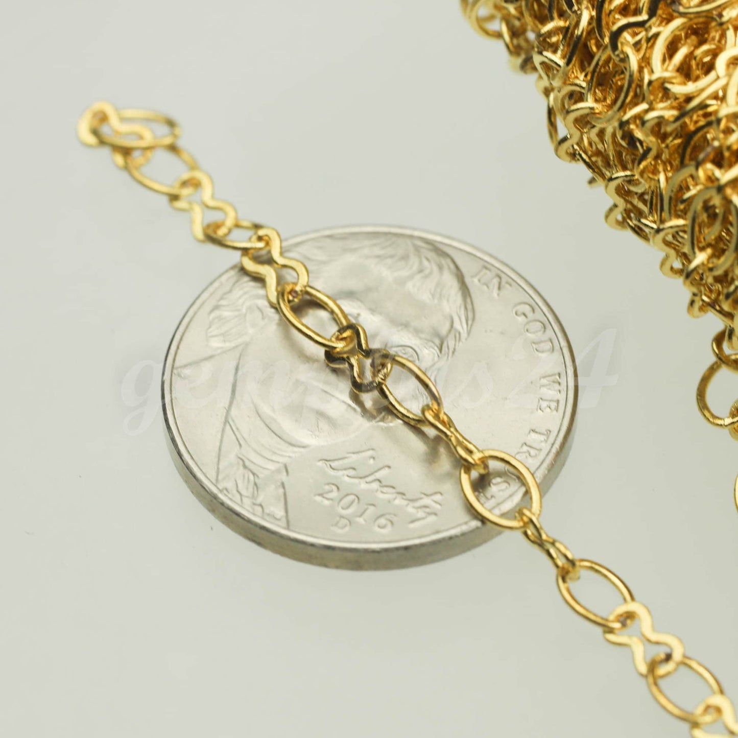 3 feet FASHION Figural 8 22K Gold Plated SOLDERED BIG Fashion Figure 8 Connector Chain - 4.5x3.8mm Soldered Link FIG8L
