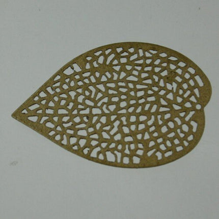 20 pcs of antiqued Brass finished filigree leaf focal dangle drop - 36X24mm