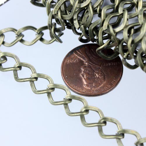 Antique Bronze Curb Chain Bulk,  32 ft of Antique Brass Big Hammered Curb Chain - 8.7x7.3mm Unsoldered - Necklace Bracelet - 8773CU
