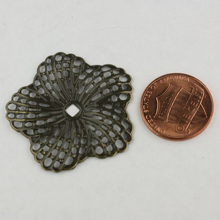 12 pcs of Antiqued Brass finished Hibiscus Flower filigree focal L:ink - 34mm