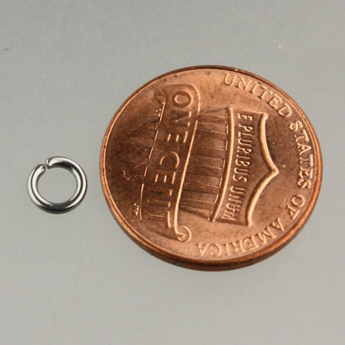 Jump RINGS 100 pcs of STAINLESS Steel Jump Rings Link Surgical Jumprings 5mm 18G Necklace Bracelet Wholesale Jump Rings Bulk 10x5mm