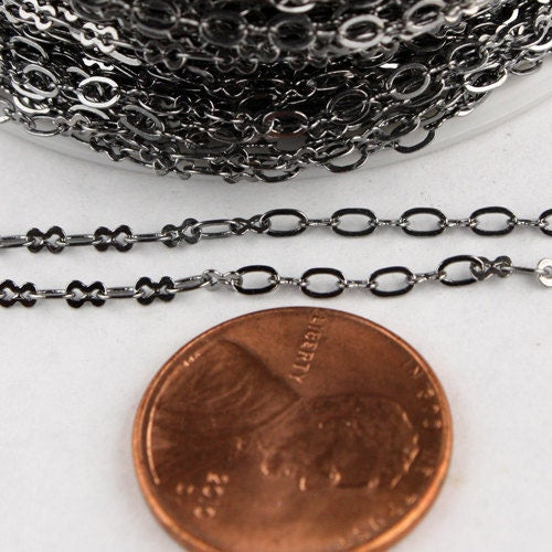 32 ft spool of Gunmetal Finished SOLDERED Tiny  Figure 8 Connector Chain - 3.0x1.9mm links - 8SMALL