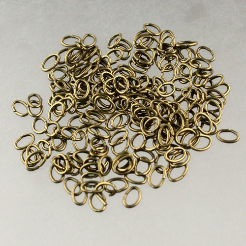 4x3mm OVAL Jump Rings, 200 Antique Brass Jump Rings / Bronze Open 4x3x0.5mm 24 Gauge 24G Link Connector Open Jump Rings 5x4x3mm