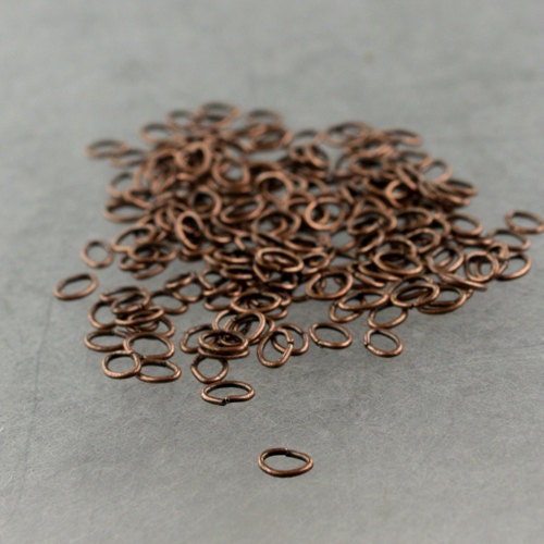4x3mm Oval Jump Rings, 200 pcs of Antique Copper tiny little oval Jumprings Jump Rings - 4x3mm 24 guage 0.5mm Link Connector 5x4x3mm