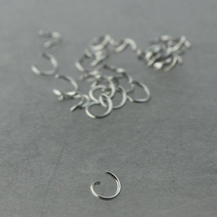 Jump RINGS 100 pcs of STAINLESS Steel Jump Rings Link Surgical Jumprings 4mm 22G Necklace Bracelet Wholesale Jump Rings Bulk Jumprings