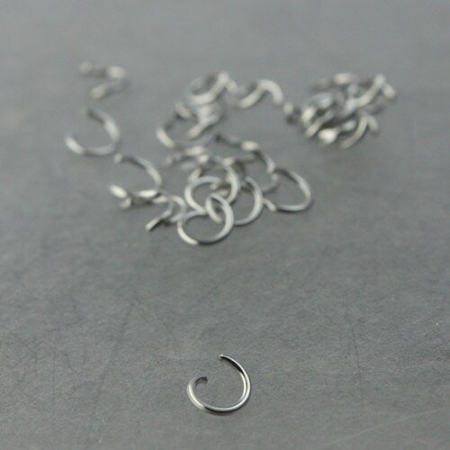 Jump RINGS 100 pcs of STAINLESS Steel Jump Rings Link Surgical Jumprings 3.5mm 24G Necklace Bracelet Wholesale Jump Rings Bulk Jumprings