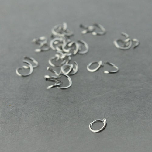 Jump RINGS 100 pcs of STAINLESS Steel Jump Rings Link Surgical Jumprings 4mm 21G Necklace Bracelet Wholesale Jump Rings Bulk Jumprings