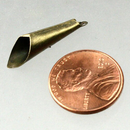 20 pcs of Antique Brass finished Plain cone dangle - 25x6.5mm