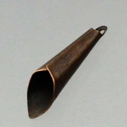 20 pcs of Antique Copper  finished Plain cone dangle - 25x6.5mm